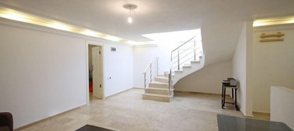 Villa de 5 habitaciónes en Kargicak, Turkey No. 17299 27