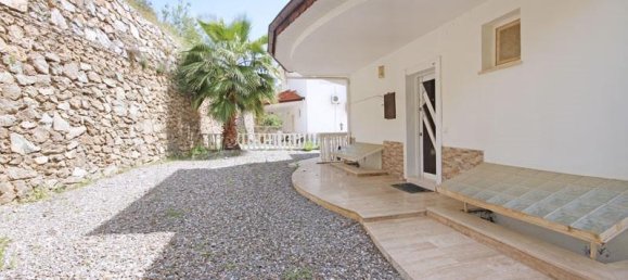 Villa de 5 habitaciónes en Kargicak, Turkey No. 17299 16