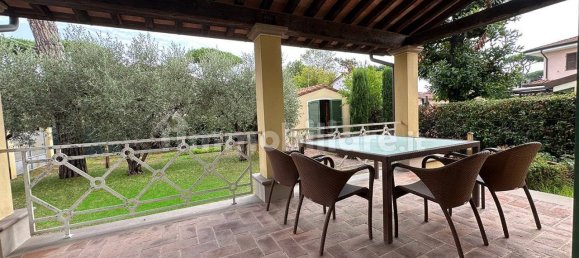 3 bedrooms Villa in Pietrasanta, Italy No. 354522 11