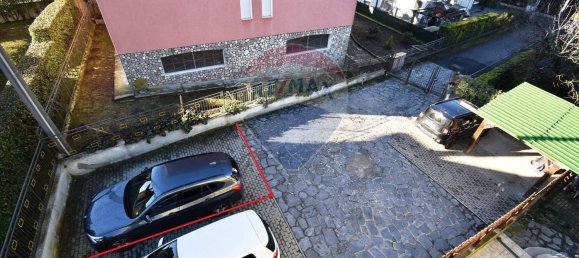 Квартира с 3 комнатами в Лавена Понте Треза, Италия № 171610 22