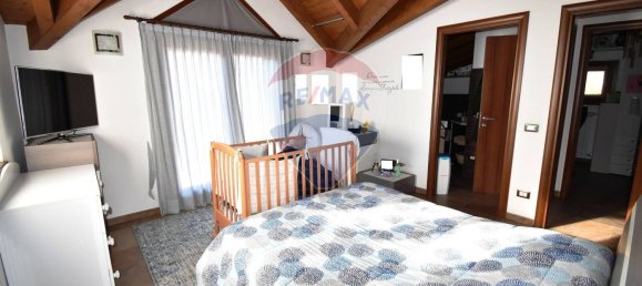 Квартира с 3 комнатами в Лавена Понте Треза, Италия № 171610 15