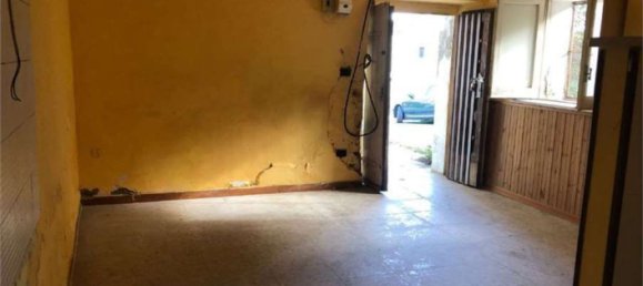 Apartamento de 3 habitaciónes en Montebello di Bertona, Italy No. 33778 8