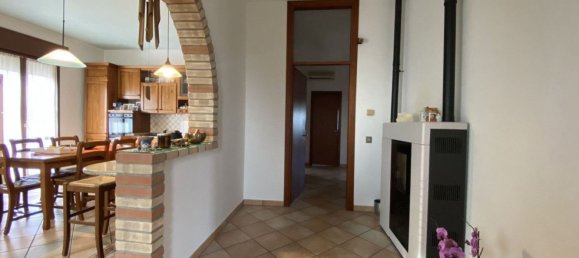 6-Zimmer Haus in Correzzola, Italy, Nr. 219811 7