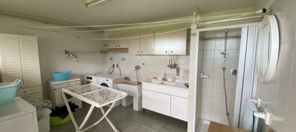 6-Zimmer Haus in Correzzola, Italy, Nr. 219811 24