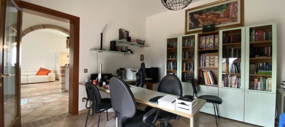 6-Zimmer Haus in Correzzola, Italy, Nr. 219811 10