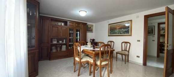 6-Zimmer Haus in Correzzola, Italy, Nr. 219811 16