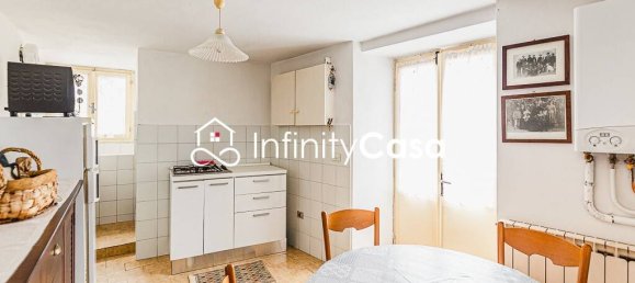 2 غرف نوم منزل في Caprino Veronese, Italy رقم 189049 12