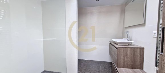 2 bedrooms House in Houilles, France No. 180874 11