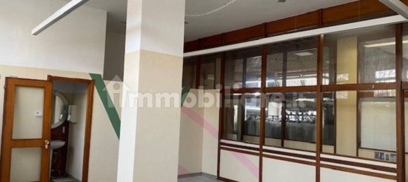 Imóvel comercial de 1 divisão em Gorgonzola, Italy N.º 176234 6