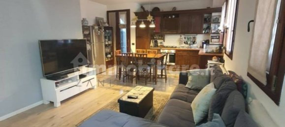 Casa de 2 dormitorios en Castelfranco Veneto, Italy No. 158363 10