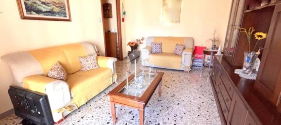2 Schlafzimmer Wohnung in Palermo, Italy, Nr. 377636 12
