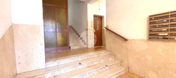 2 Schlafzimmer Wohnung in Palermo, Italy, Nr. 377636 3