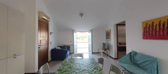 3 Schlafzimmer Wohnung in Città Sant'Angelo, Italy, Nr. 337773 12