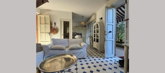 2 rooms Villa in Forte dei Marmi, Italy No. 309983 5