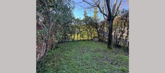 2 rooms Villa in Forte dei Marmi, Italy No. 309983 24