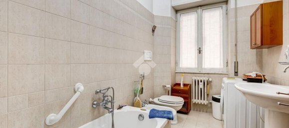 2 rooms Apartment in Rome, Italy No. 204574 22