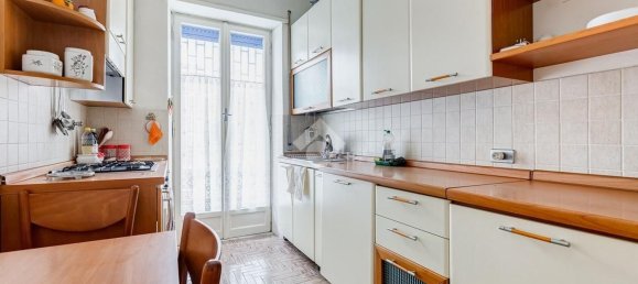 2 rooms Apartment in Rome, Italy No. 204574 15