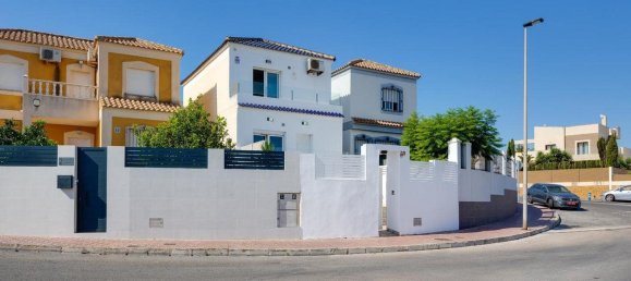 2 Schlafzimmer Haus in Torrevieja, Spain, Nr. 188054 61