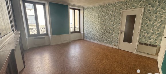 250m² Building in Laroquebrou, France No. 259256 3