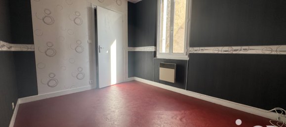 250m² Building in Laroquebrou, France No. 259256 5