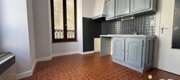 250m² Building in Laroquebrou, France No. 259256 4