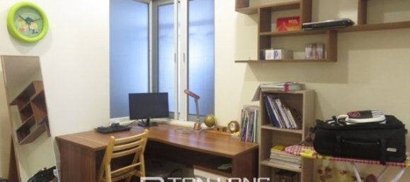 2 bedrooms Apartment in Cau Giay, Vietnam No. 2912 3