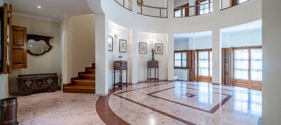 5 bedrooms House in Satao, Portugal No. 17995 12