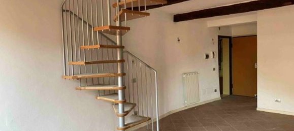 2 rooms Apartment in Ferrara, Italy No. 19595 9