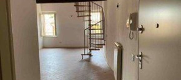 2 rooms Apartment in Ferrara, Italy No. 19595 16