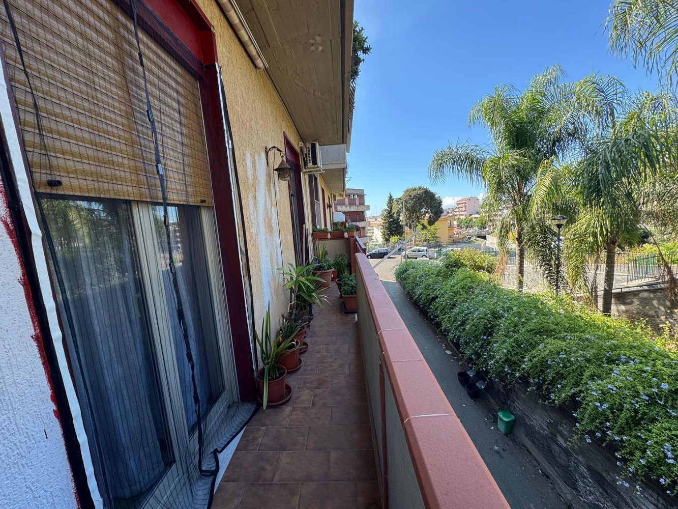 3 rooms Apartment in Aci Catena, Italy No. 301890