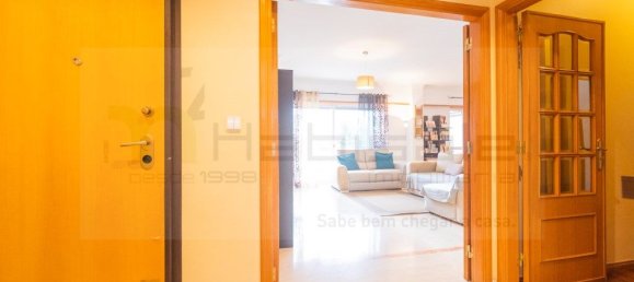 2 Schlafzimmer Wohnung in Porto Salvo, Portugal, Nr. 337783 8