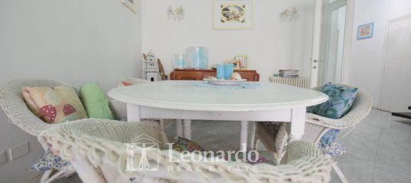 3 bedrooms Apartment in Viareggio, Italy No. 42900 4