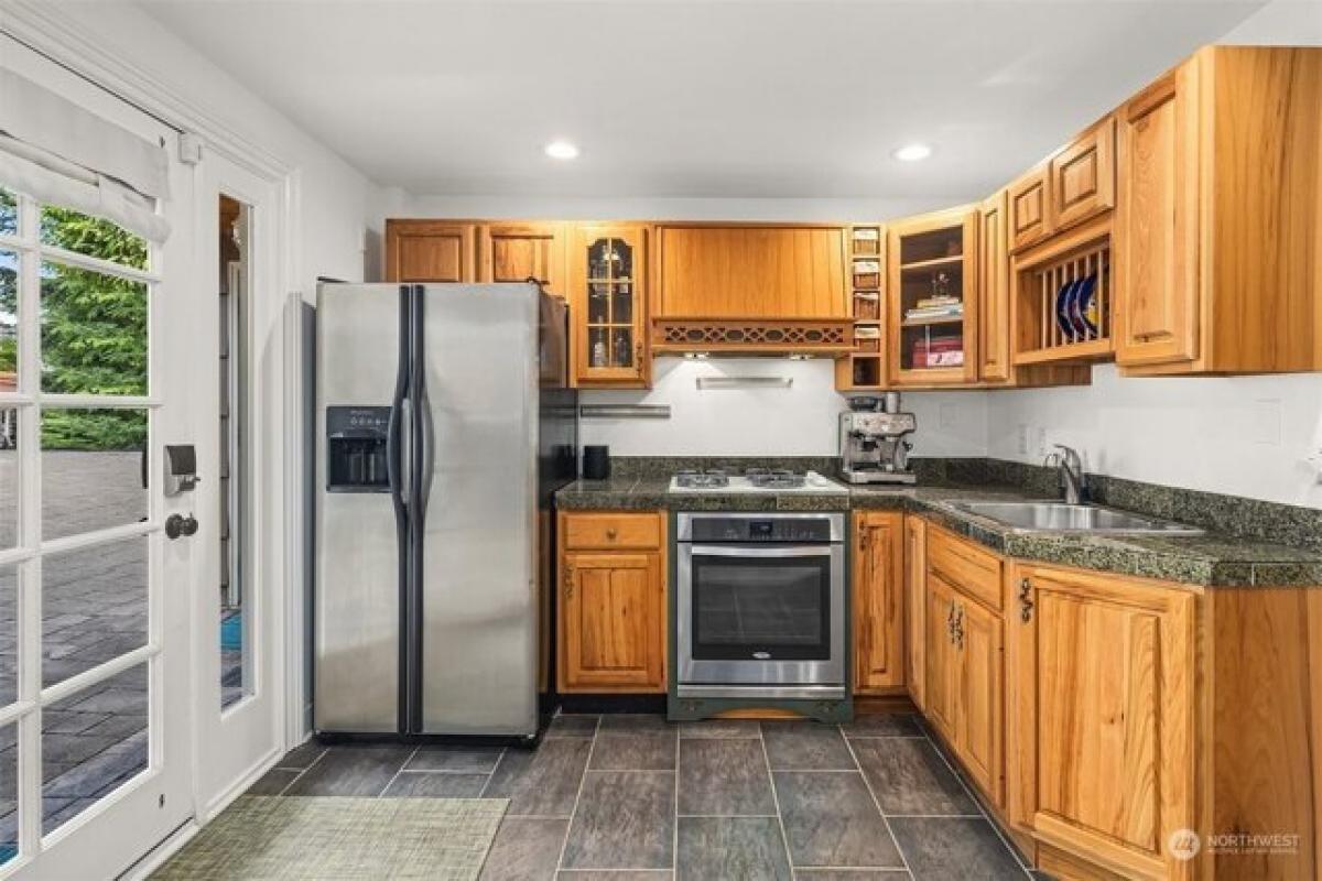 Дом с 4 спальнями в Сиэтл, США № 200532