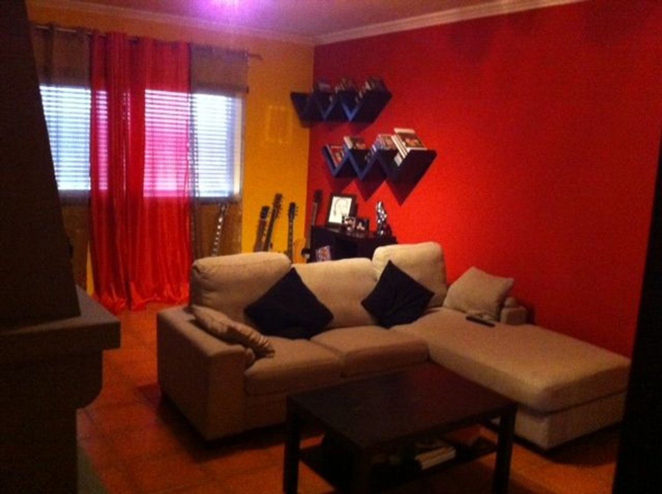 3 rooms Apartment in Turin, Italy No. 261597