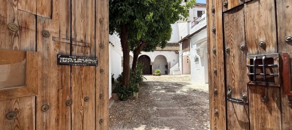 Casa de 5 dormitorios en Córdoba, Spain No. 160866 3