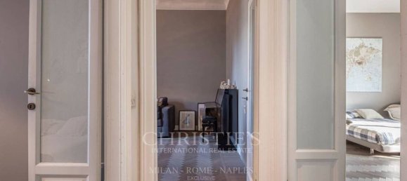 5 bedrooms Apartment in Milan, Italy No. 248104 38