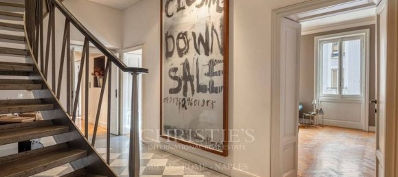 5 bedrooms Apartment in Milan, Italy No. 248104 13