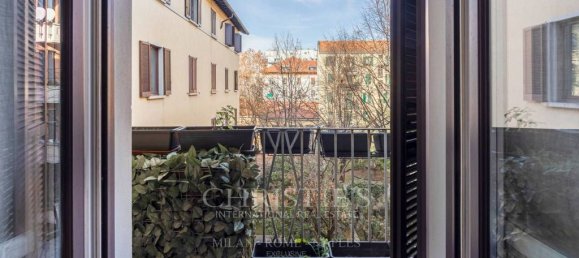 5 bedrooms Apartment in Milan, Italy No. 248104 43