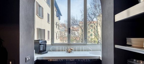 5 bedrooms Apartment in Milan, Italy No. 248104 22