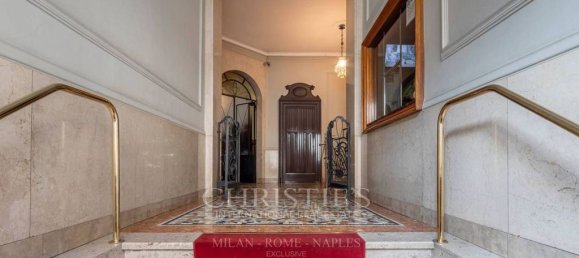 5 bedrooms Apartment in Milan, Italy No. 248104 46