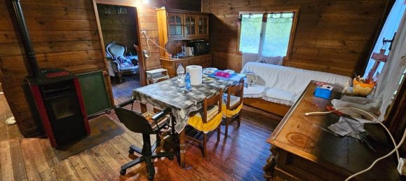 5 rooms House in Terenzo, Italy No. 225874 8