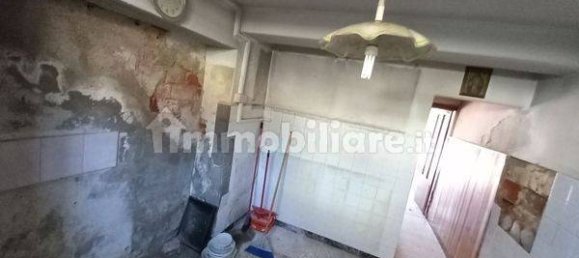 Дом с 2 спальнями в Капаннори, Италия № 307443 15