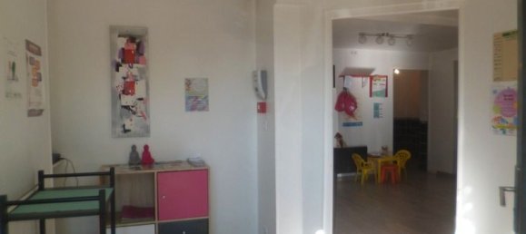 Casa T4 em Marseilles-les-Aubigny, France N.º 158355 11