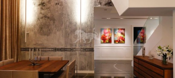 4 bedrooms Villa in Palm Jumeirah, UAE No. 93658 2