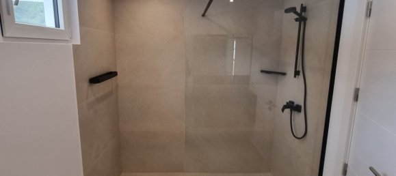 4 bedrooms Villa in Palmanova, Spain No. 287998 11