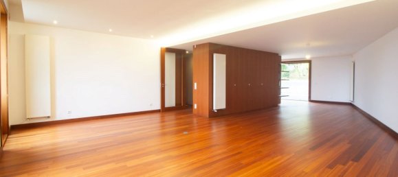 4 bedrooms House in Matosinhos, Portugal No. 125996 3