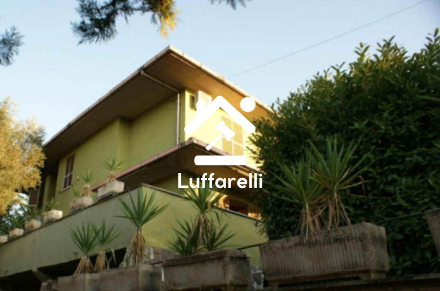 9-Zimmer Villa in Guidonia Montecelio, Italy, Nr. 191386