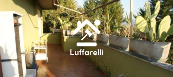 9-Zimmer Villa in Guidonia Montecelio, Italy, Nr. 191386 7