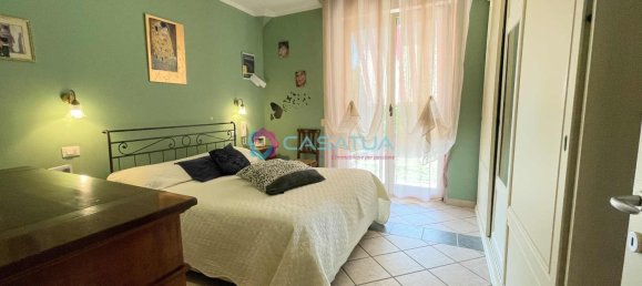 5 rooms Apartment in Città Sant'Angelo, Italy No. 43143 11