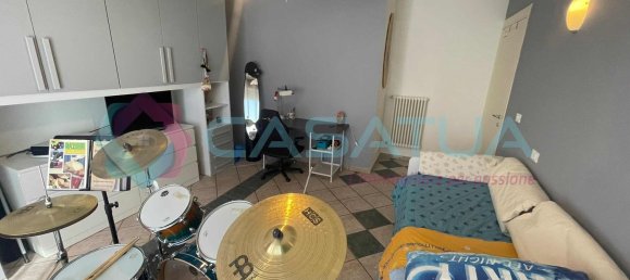 5 rooms Apartment in Città Sant'Angelo, Italy No. 43143 19